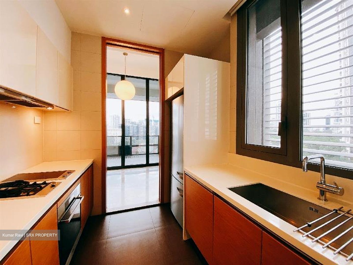 Nouvel 18 (D10), Condominium #585024291